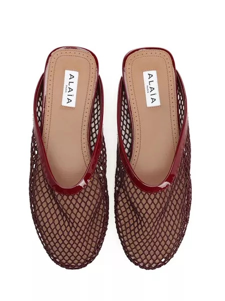 国内発送/送料関税込【Alaia】 Mesh Flat Mule ALAIA Mesh Flat Mules | Neiman Marcus