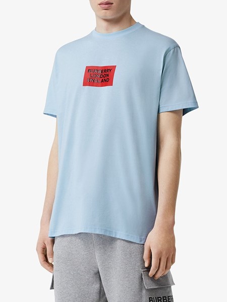 baby blue and red t shirt