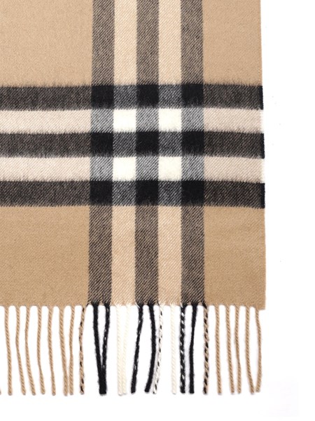 burberry signature scarf