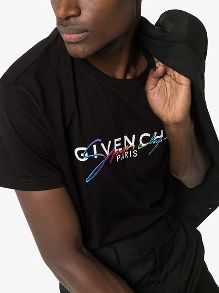 Givenchy Uomo T-shirt nera logo rainbow | Al Duca d'Aosta