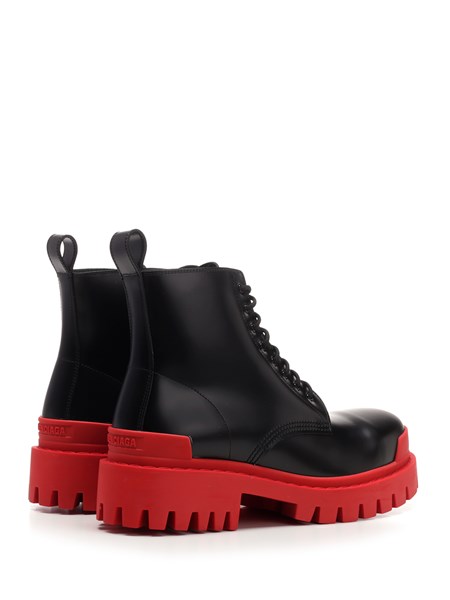 BALENCIAGA