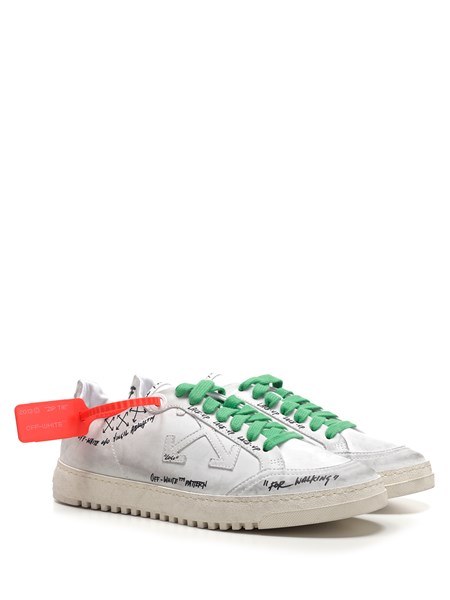 OFF-WHITE