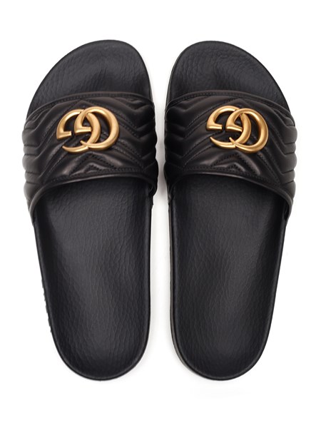 gucci matelasse leather slides