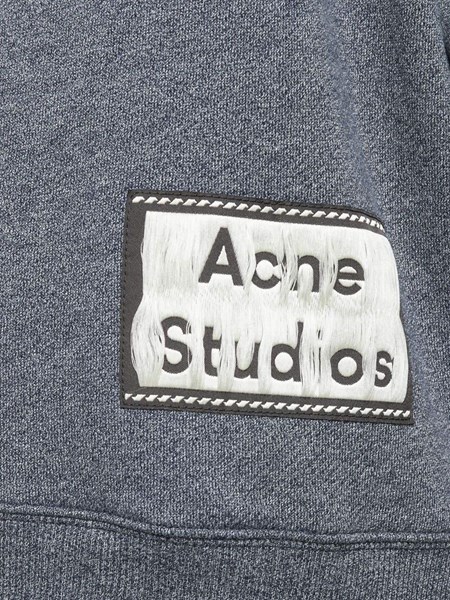 acne studios label
