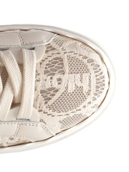 chloe lauren sneakers lace