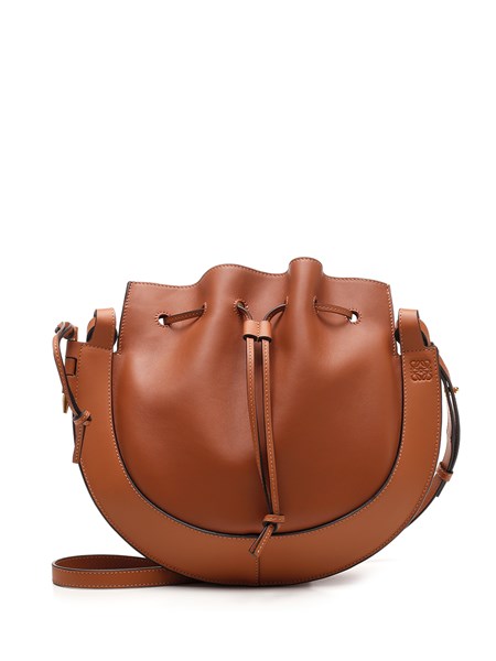 tan body bag
