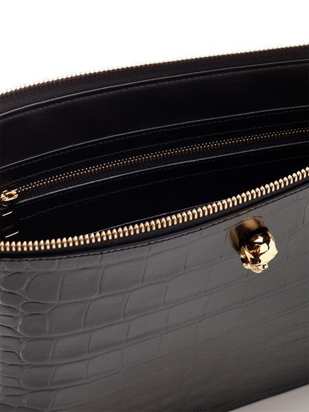 Alexander McQueen tribute: Tutte le donne del grande creativo -  MFFashion.com