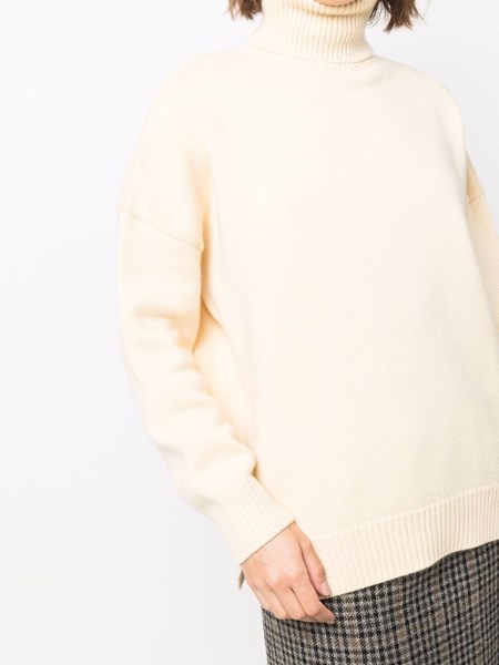relaxed fit turtleneck