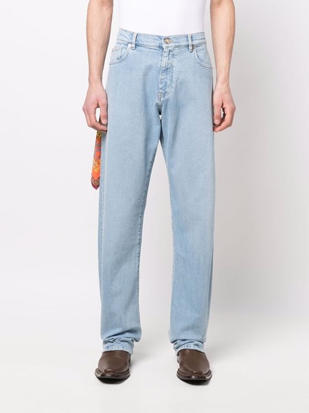 relaxed fit light wash jeans