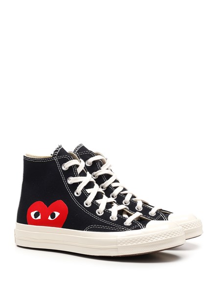 womens black high top converse with red heart