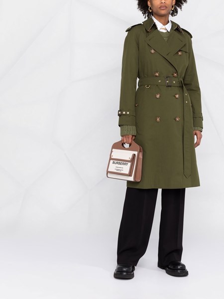 Burberry \